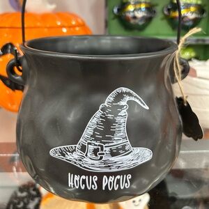10 Strawberry Street Hocus Pocus Black Cauldron Pot Halloween Decor-New🖤🧙‍♀️🧹